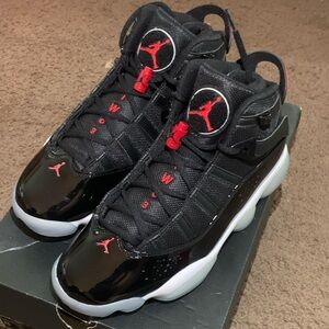 JORDAN 6 RINGS Sneakers.